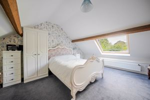 Bedroom- click for photo gallery